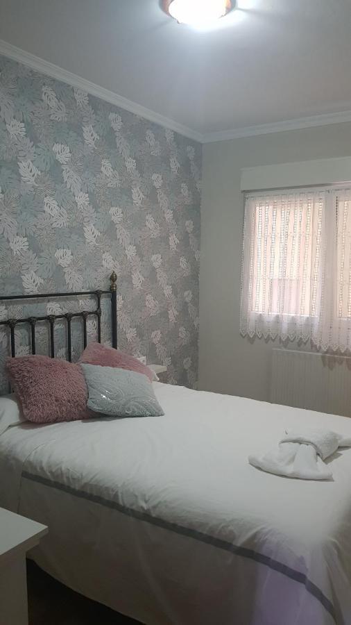 Apartamentos Paz Ribadeo Esterno foto